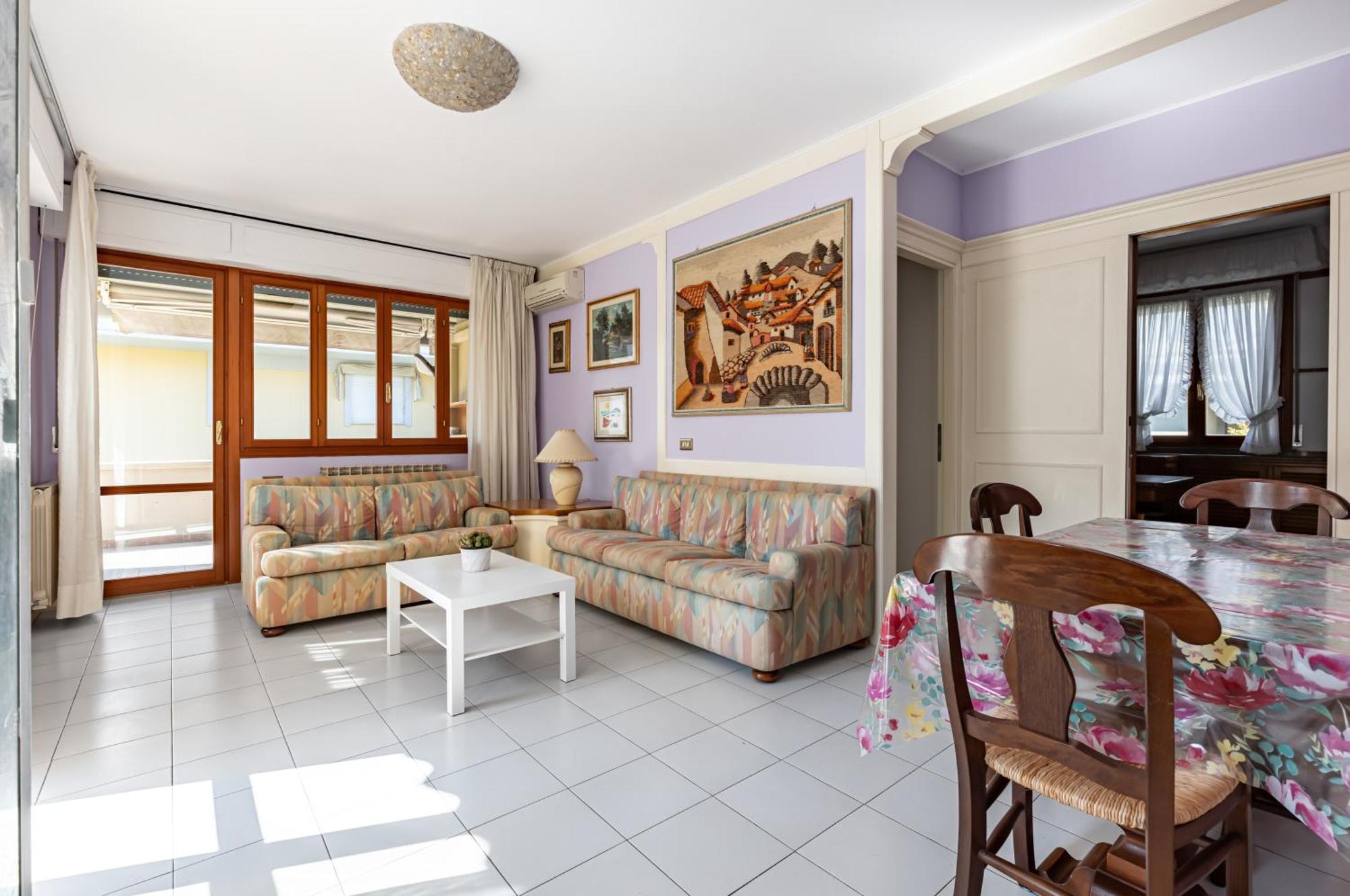 Two-Levels Apartment With Terrace And Parking Viareggio Eksteriør billede